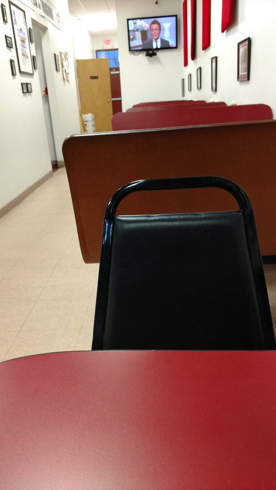 LaSpadas Original Steaks & Hoagies | meal takeaway | 391 Wilmington West Chester Pike, Glen Mills, PA 19342, USA | 6104591500 OR +1 610-459-1500