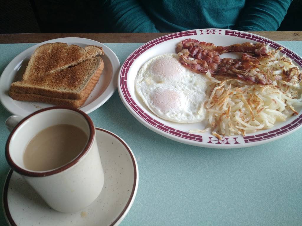 West Side Family Restaurant | restaurant | 530 W Grand Ave, Beloit, WI 53511, USA | 6083654949 OR +1 608-365-4949