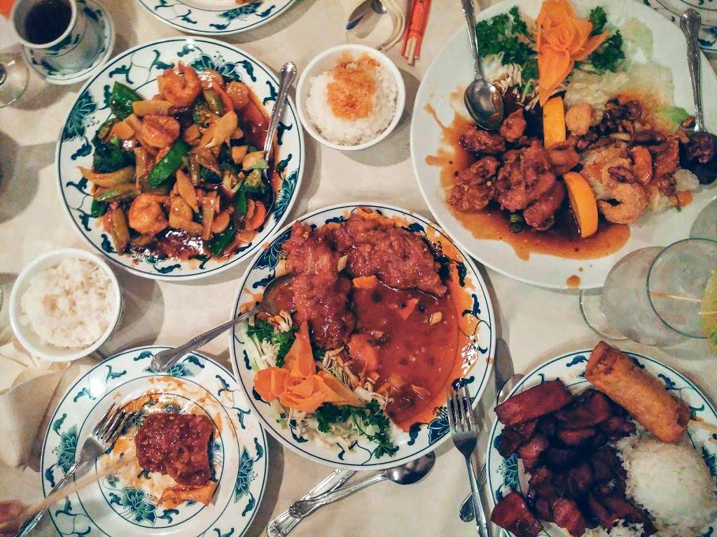 Wang Palace | restaurant | 2333 Main St, Glastonbury, CT 06033, USA | 8606598556 OR +1 860-659-8556