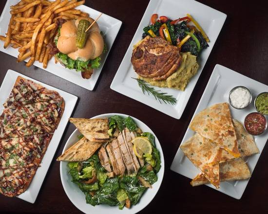 BLVD Kitchen & Bar | restaurant | 435 NE Wasco St #1105, Portland, OR 97232, USA | 5032343200 OR +1 503-234-3200