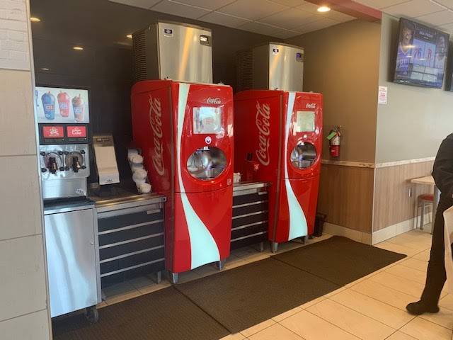 Burger King | restaurant | 601 E Bardsley Ave, Tulare, CA 93274, USA | 5596851958 OR +1 559-685-1958