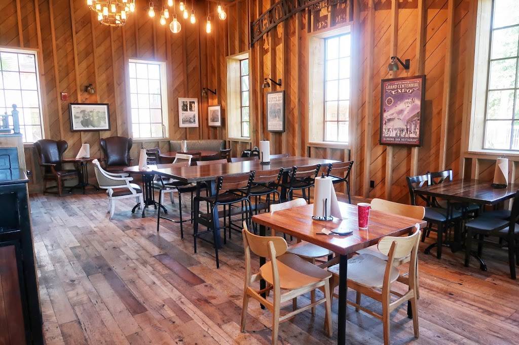 D-Luxe Burger | restaurant | 1524 Buena Vista Dr, Orlando, FL 32830, USA | 4079343110 OR +1 407-934-3110