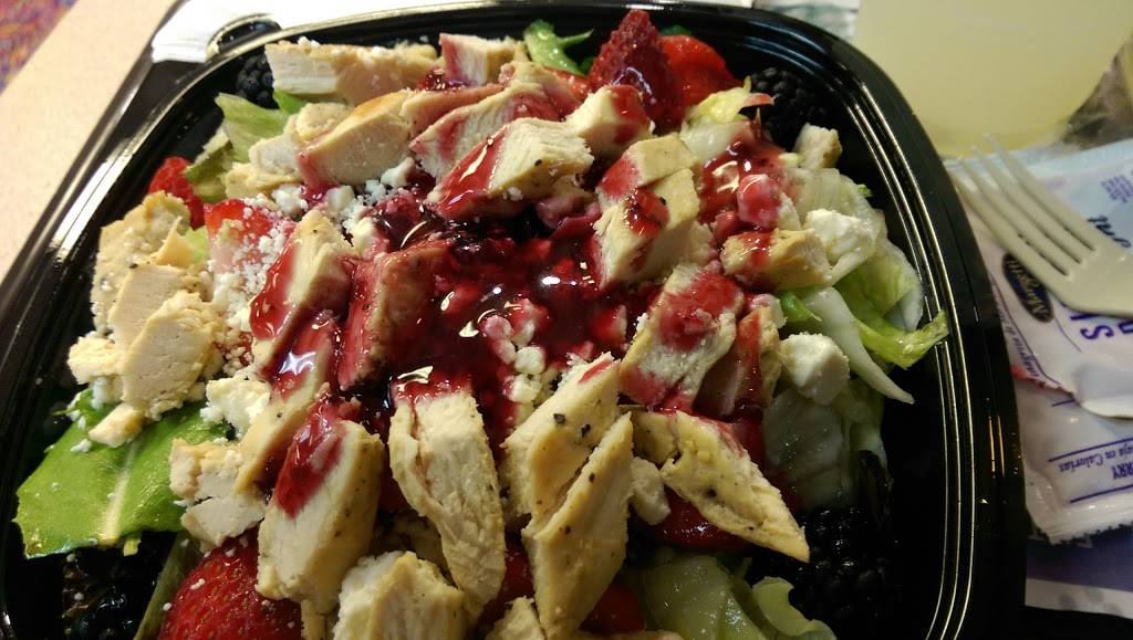 Wendys | restaurant | 8010 Sudley Rd, Manassas, VA 20109, USA | 7033692288 OR +1 703-369-2288