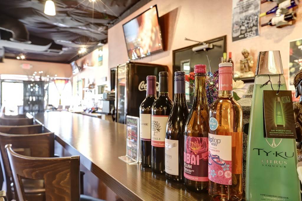 5 R CHA Thai Bistro | restaurant | 2011 N Recker Rd, Mesa, AZ 85215, USA | 4808541487 OR +1 480-854-1487