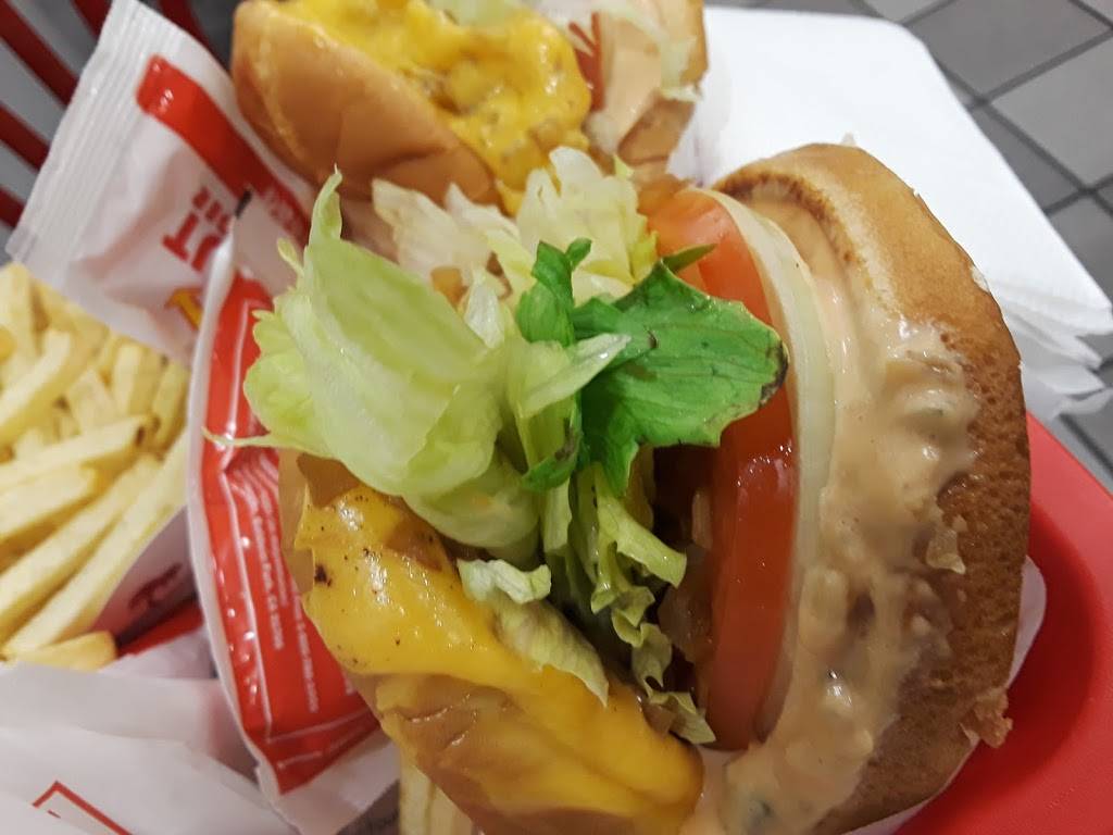In-N-Out Burger | restaurant | 1261 S Lone Hill Ave, Glendora, CA 91740, USA | 8007861000 OR +1 800-786-1000