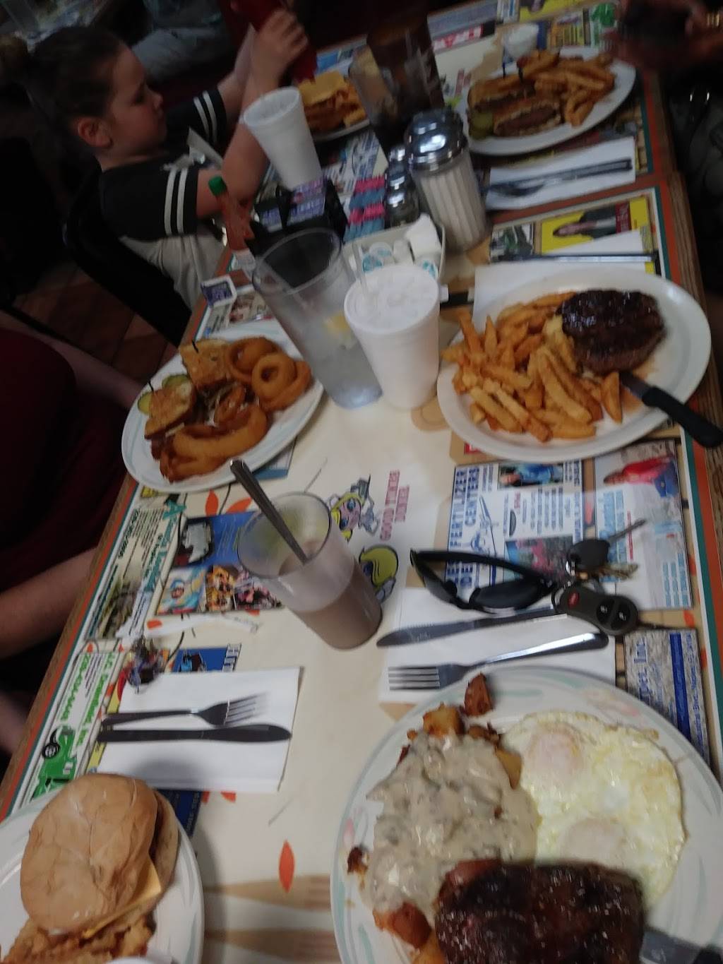 Good Times Diner | restaurant | 325 Airport-Pulling Rd, Naples, FL 34104, USA | 2394348778 OR +1 239-434-8778