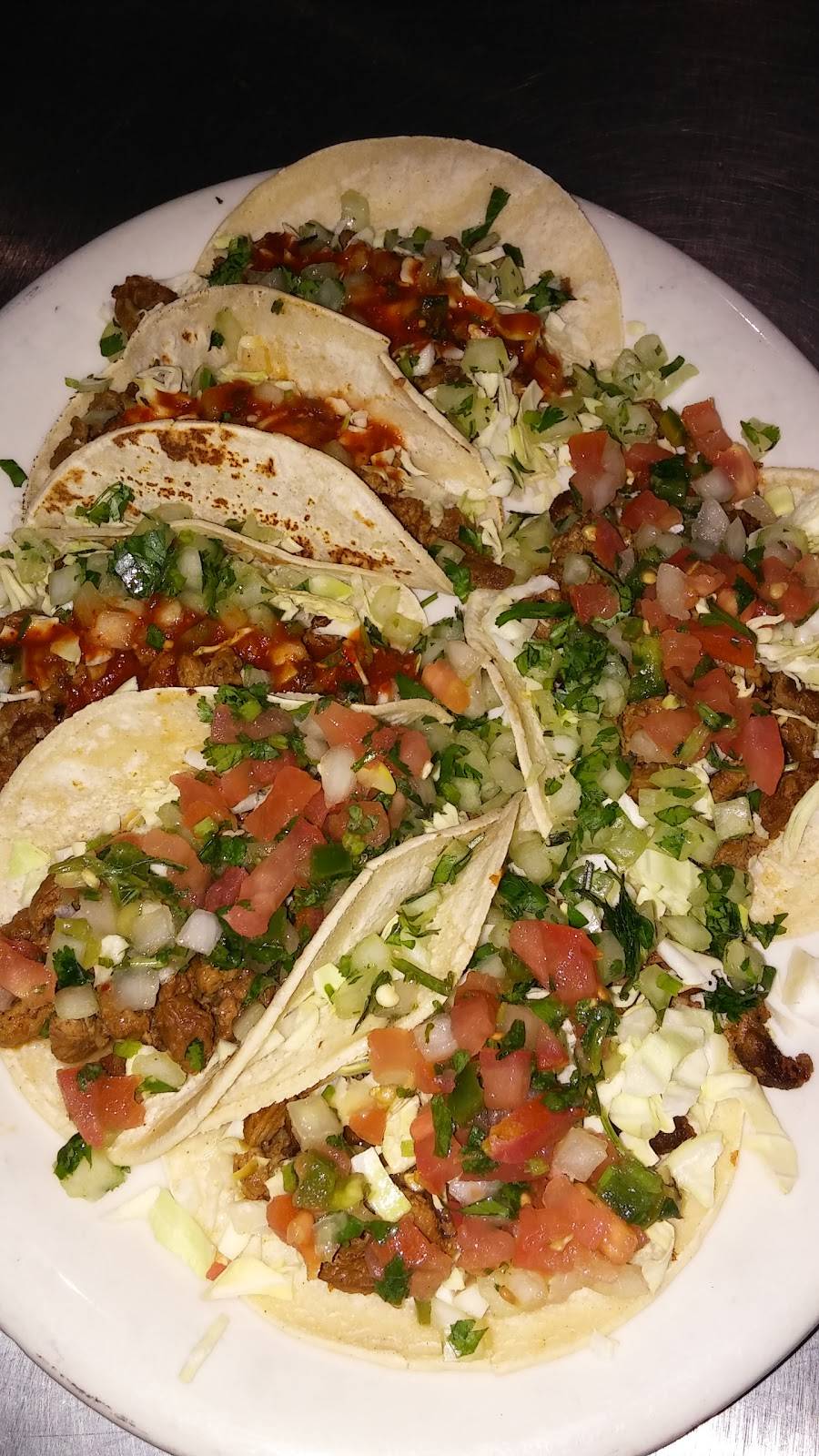 Amigos | Restaurant & Cantina | restaurant | 5113 W Walnut Ave, Visalia, CA 93277, USA | 5596366031 OR +1 559-636-6031