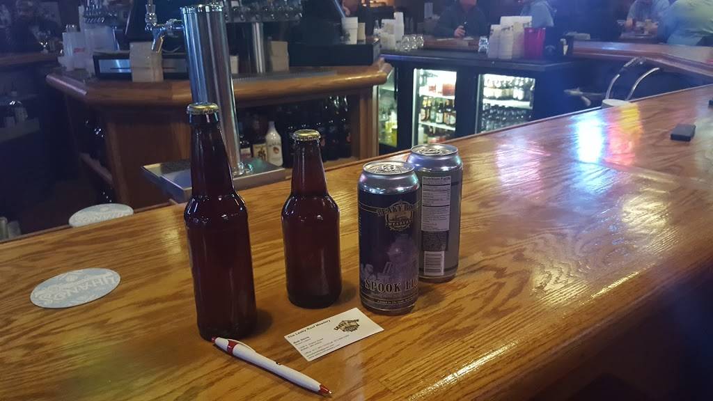 The Brooksider Sports Bar & Grill | restaurant | 6330 Brookside Plaza, Kansas City, MO 64113, USA | 8163634070 OR +1 816-363-4070