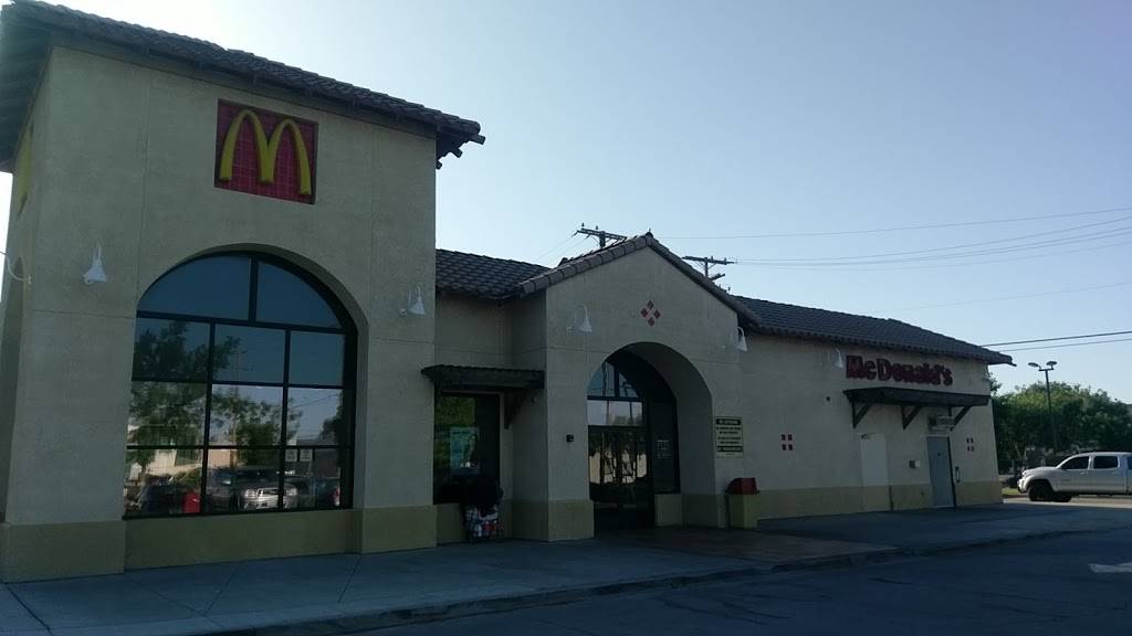 McDonalds | cafe | 335 W Lacey Blvd, Hanford, CA 93230, USA | 5595843422 OR +1 559-584-3422