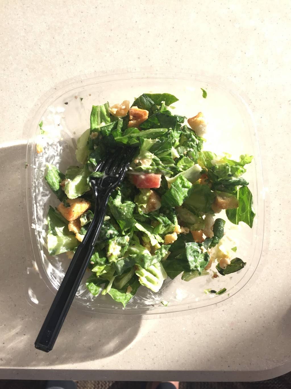 Wendys | restaurant | 110 Pearl St, Essex Junction, VT 05452, USA | 8028729099 OR +1 802-872-9099