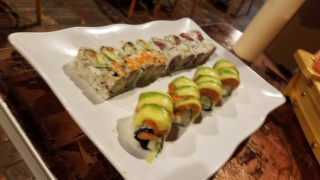 Fancy Sushi (Bluffton) | restaurant | 102 Buckwalter Pkwy, Bluffton, SC 29910, USA | 8437575003 OR +1 843-757-5003