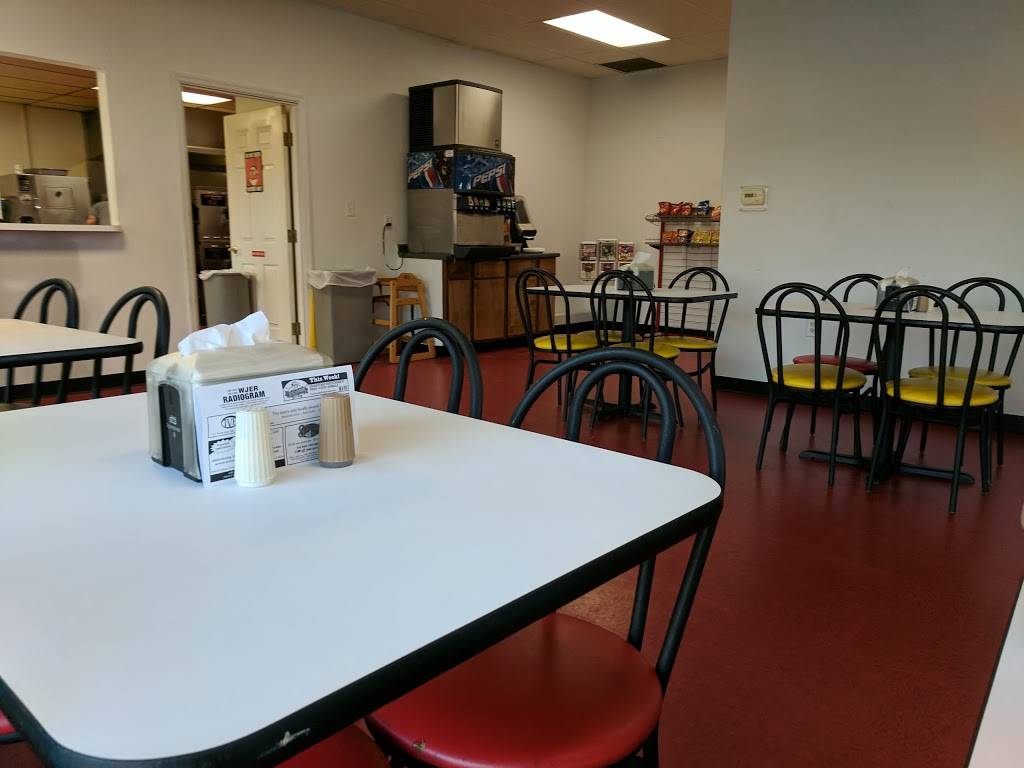 Damon’s All American Pizza Pie | restaurant | 2024, 202 7th St SW, New Philadelphia, OH 44663, USA | 3303088855 OR +1 330-308-8855