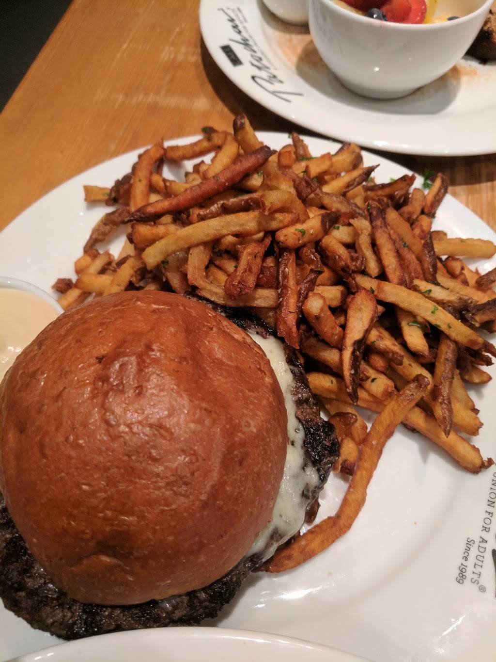 Café Patachou | restaurant | 14390 Clay Terrace Blvd #150, Carmel, IN 46032, USA | 3175660765 OR +1 317-566-0765