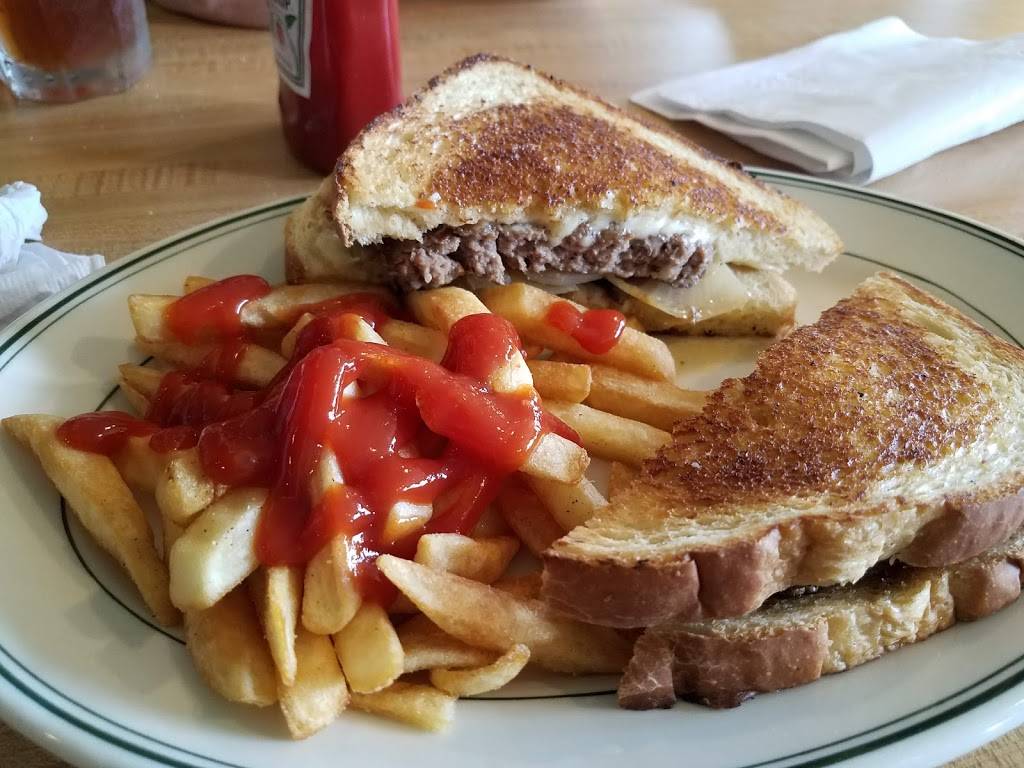 Southern Charm | restaurant | 1627 Strickland Dr, Orange, TX 77632, USA | 4098824616 OR +1 409-882-4616