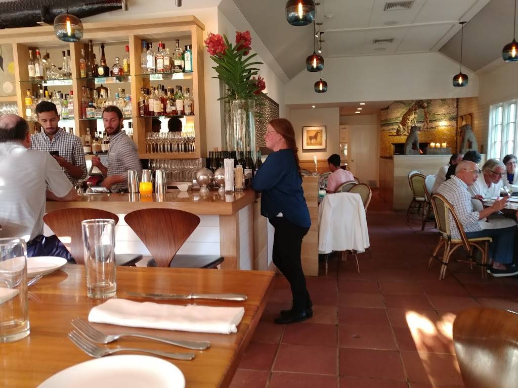 Nick & Tonis | restaurant | 136 Main St, East Hampton, NY 11937, USA | 6313243550 OR +1 631-324-3550