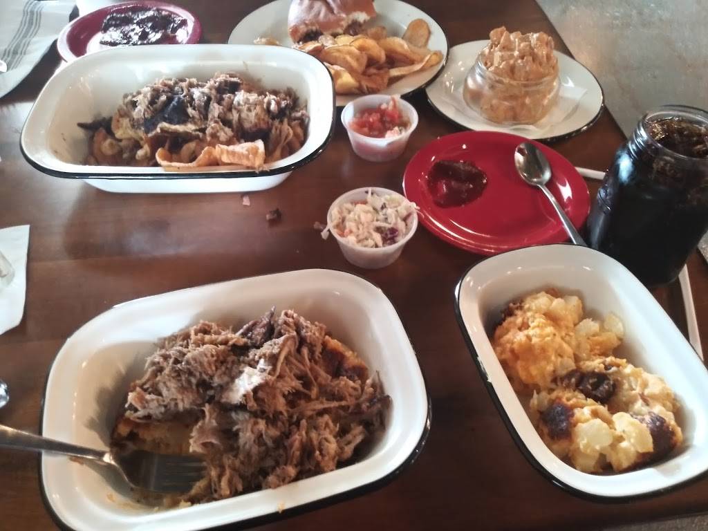 Porkbelly BBQ | restaurant | 1616 E Wooster St, Bowling Green, OH 43402, USA | 4198194465 OR +1 419-819-4465