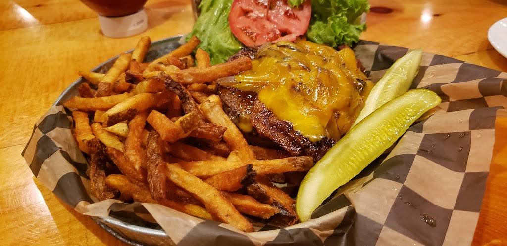 Fallston Barrel House | restaurant | 2403 Belair Rd, Fallston, MD 21047, USA | 4439813062 OR +1 443-981-3062