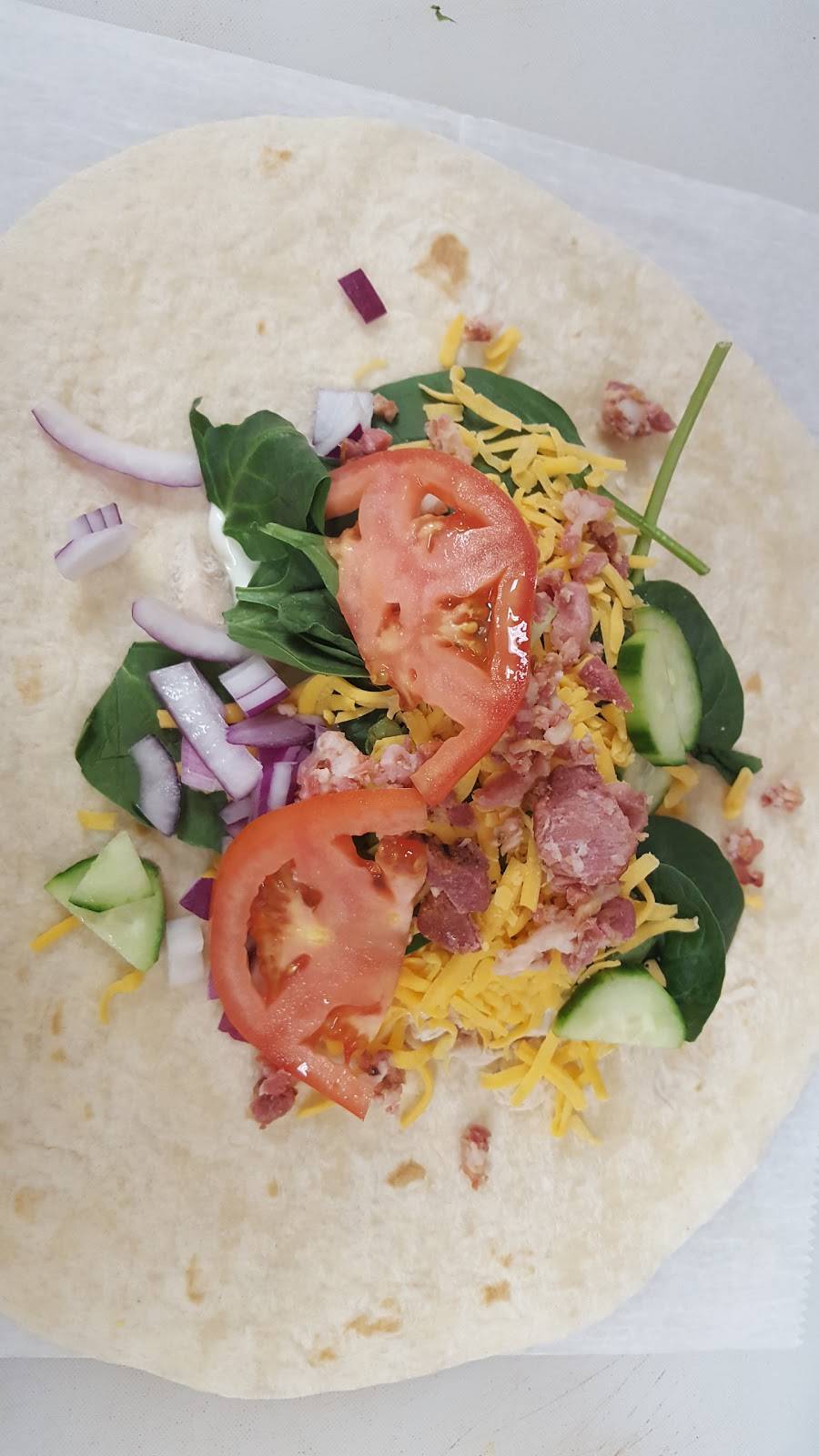 Juiced Smoothie Bar | restaurant | 108 Cherry Ave, Chardon, OH 44024, USA | 4402263201 OR +1 440-226-3201