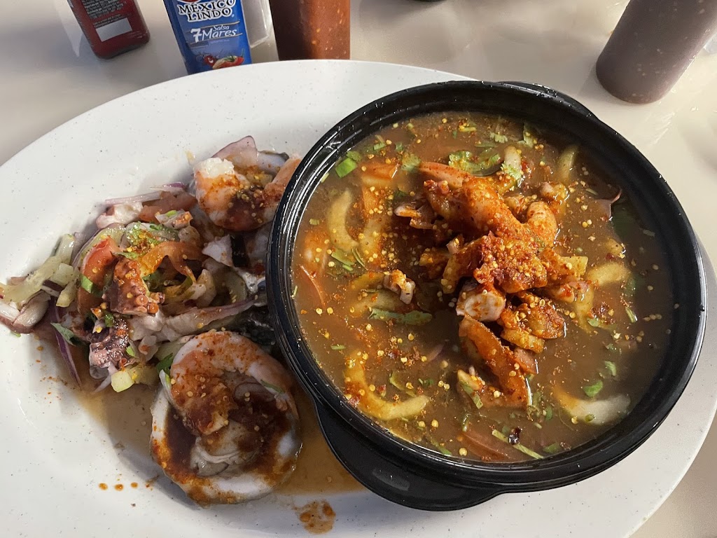 Los Mochis Tacos y Marisco | restaurant | 11360 E 31st St, Tulsa, OK 74146, USA | 9189074059 OR +1 918-907-4059