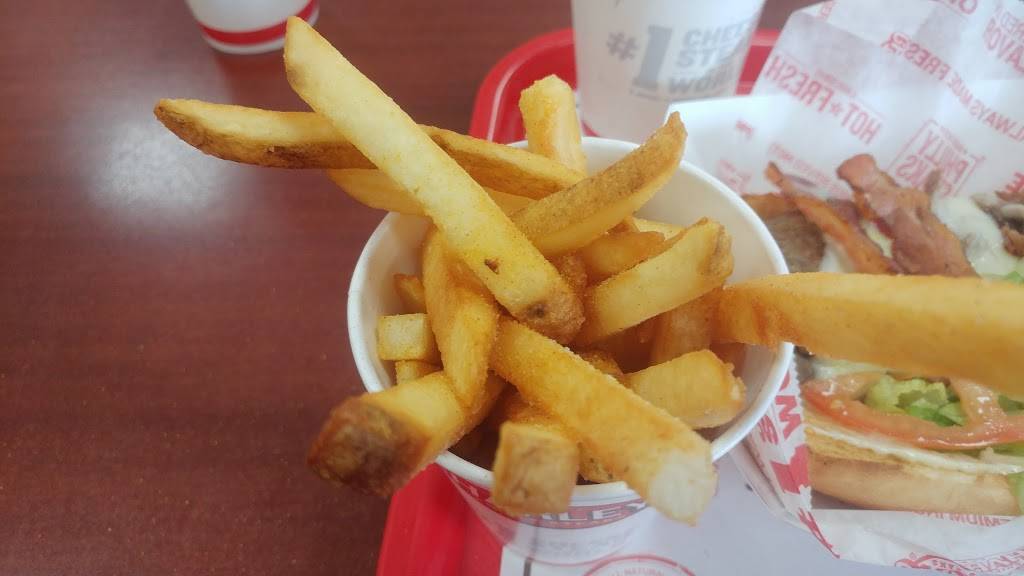 Charleys Philly Steaks | restaurant | 3013 Agua Fria Fwy #3, Phoenix, AZ 85027, USA | 6237805699 OR +1 623-780-5699