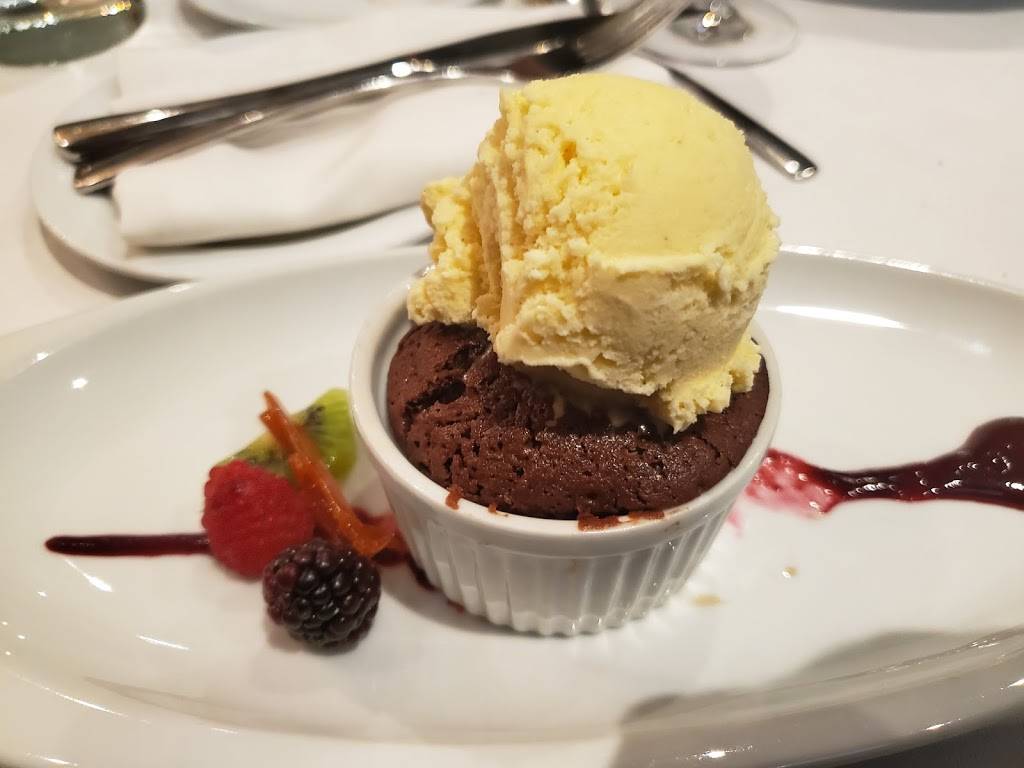 Culinaria Restaurant & Events | restaurant | 5732 Kennedy Rd, Mississauga, ON L4Z 1T1, Canada | 9058907330 OR +1 905-890-7330