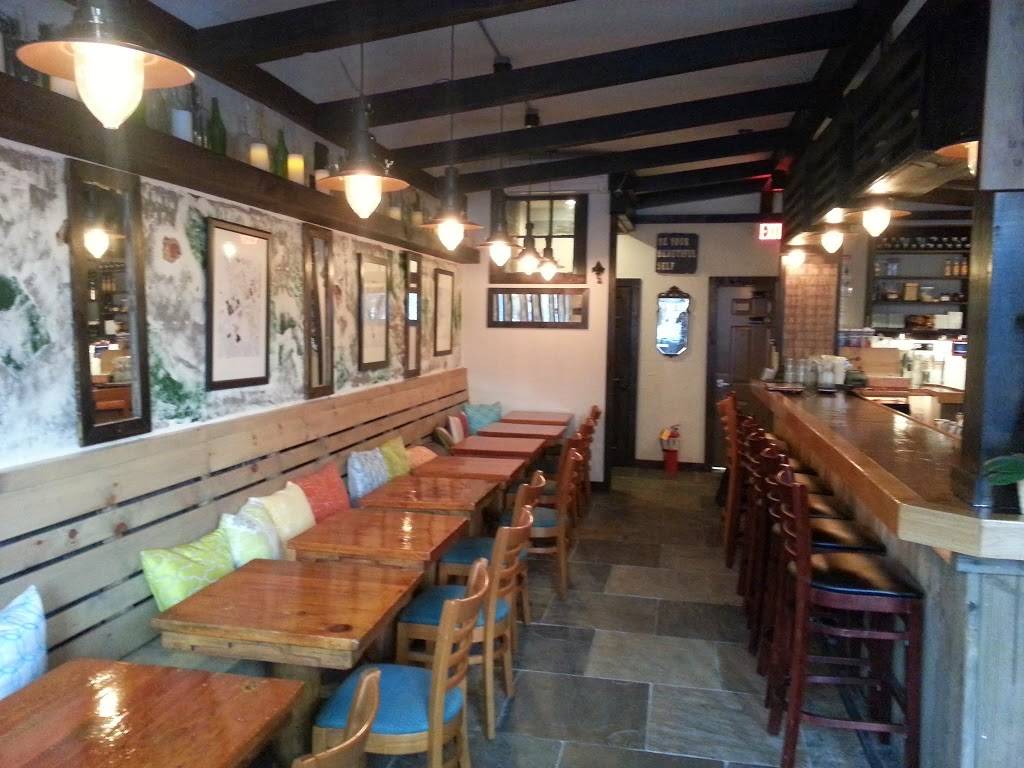 The Rock | restaurant | 92-03 Rockaway Beach Blvd, Rockaway Beach, NY 11693, USA | 7188388916 OR +1 718-838-8916