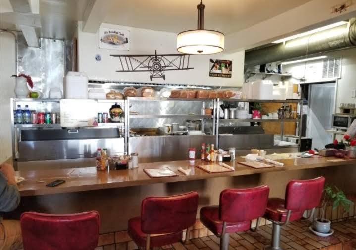 Alley Café | cafe | 2265 Pear St, Pinole, CA 94564, USA | 5107245312 OR +1 510-724-5312