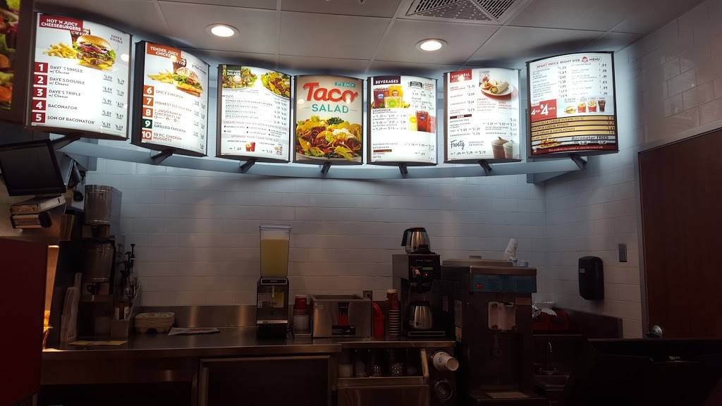 Wendys | restaurant | 1415 N 21st St, Newark, OH 43055, USA | 7403663707 OR +1 740-366-3707