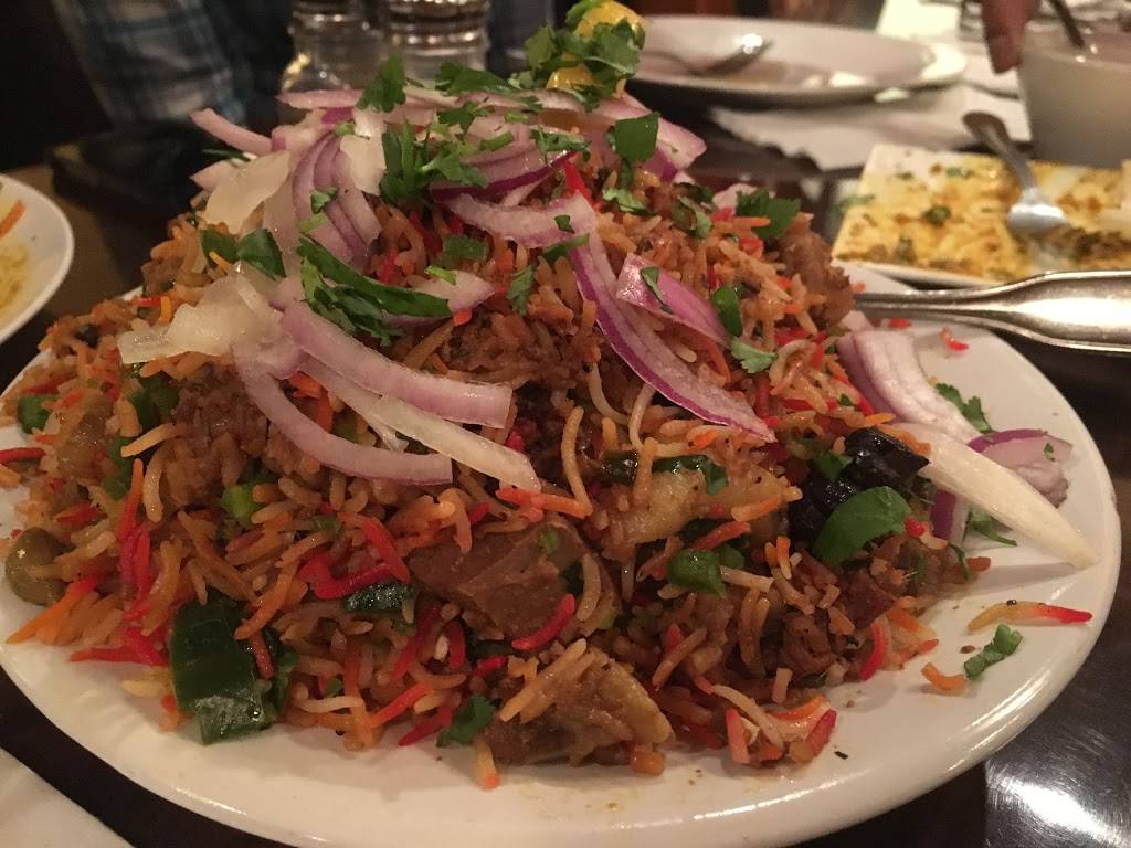 Amaravati Indian Royal Cuisine | restaurant | 2501 Village Green Pl, Champaign, IL 61822, USA | 2179541012 OR +1 217-954-1012