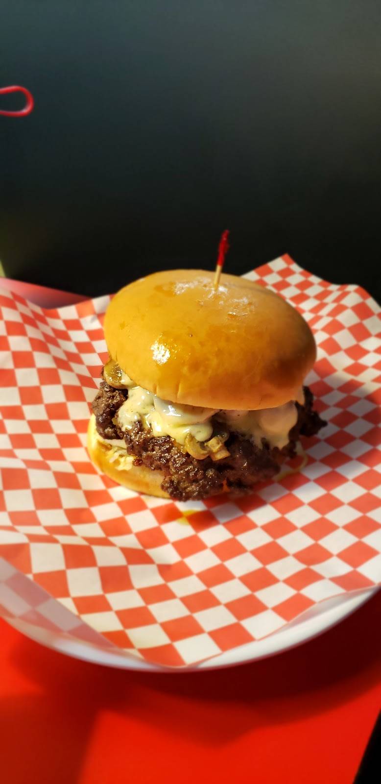 Burger Island | restaurant | 5848 TX-78, Sachse, TX 75048, USA | 9725306318 OR +1 972-530-6318