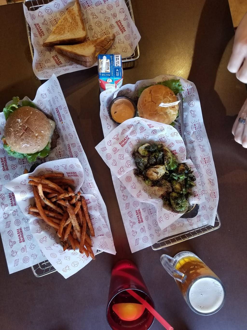 Smashburger | restaurant | 9965 Hudson Rd Suite 690, Woodbury, MN 55125, USA | 6512560021 OR +1 651-256-0021