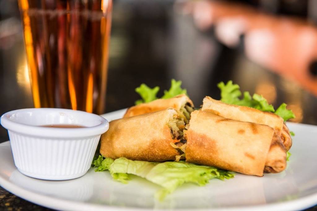 Sawatdee Saint Paul | restaurant | 486 Robert St N, St Paul, MN 55101, USA | 6515287106 OR +1 651-528-7106