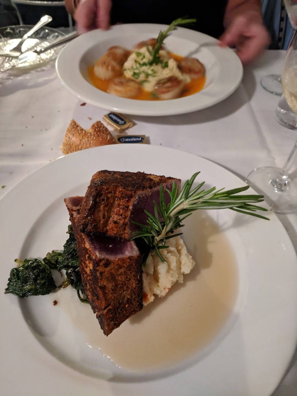 Hideaway Restaurant | restaurant | 785 Evergreen Walk, Ocean Beach, NY 11770, USA | 6315835929 OR +1 631-583-5929