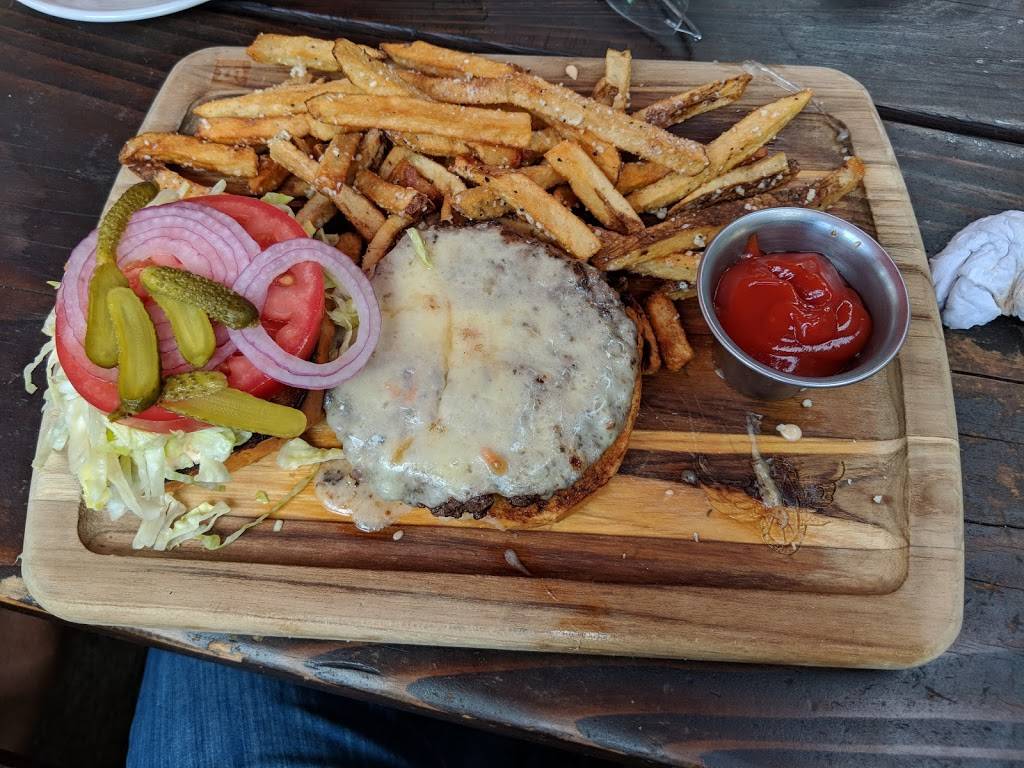 Nicks Italian | restaurant | 1100 S College Ave, Fort Collins, CO 80524, USA | 9706318301 OR +1 970-631-8301