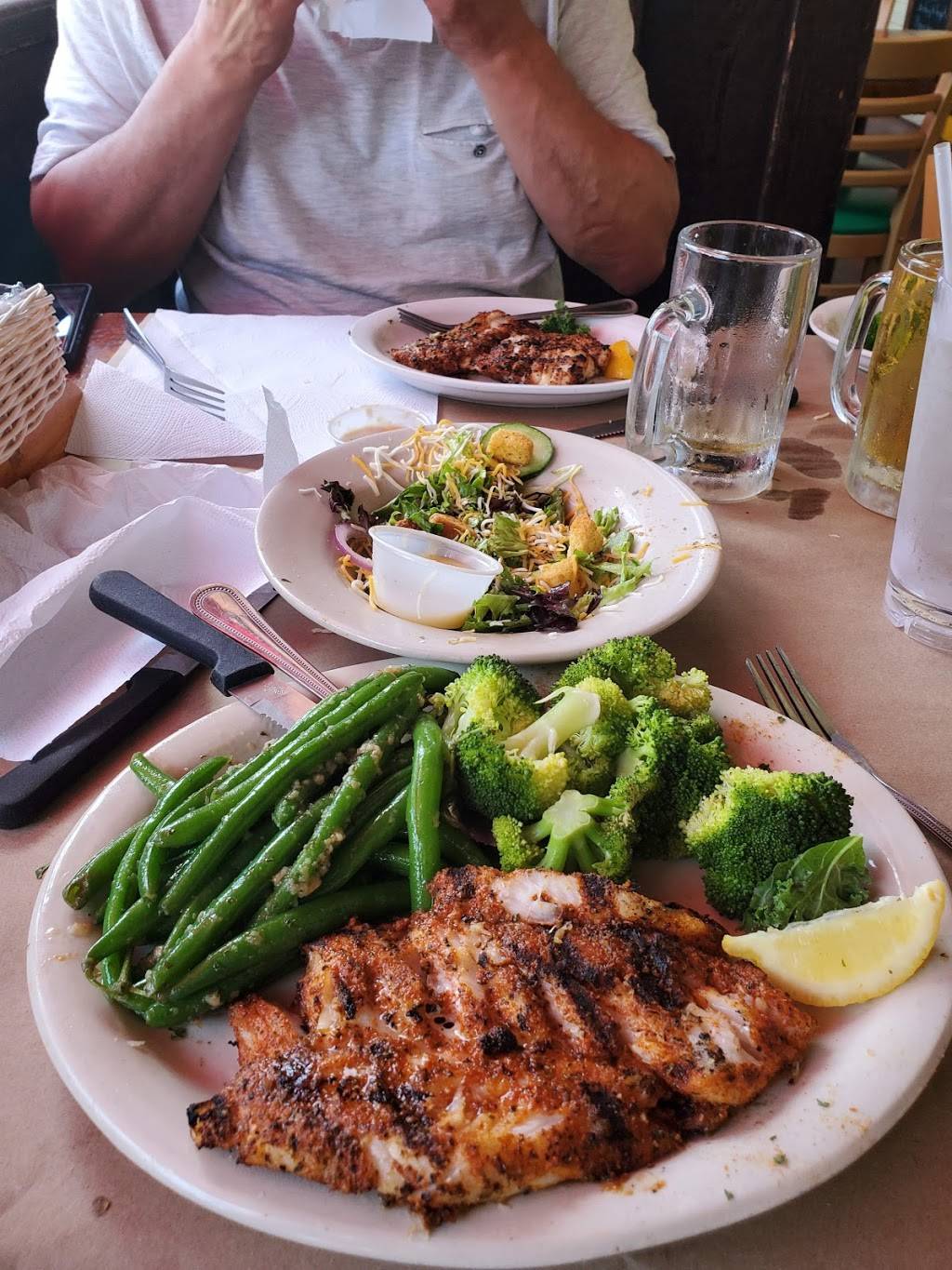 Pinchers | restaurant | 28580 Bonita Crossings Blvd, Bonita Springs, FL 34135, USA | 2399481313 OR +1 239-948-1313