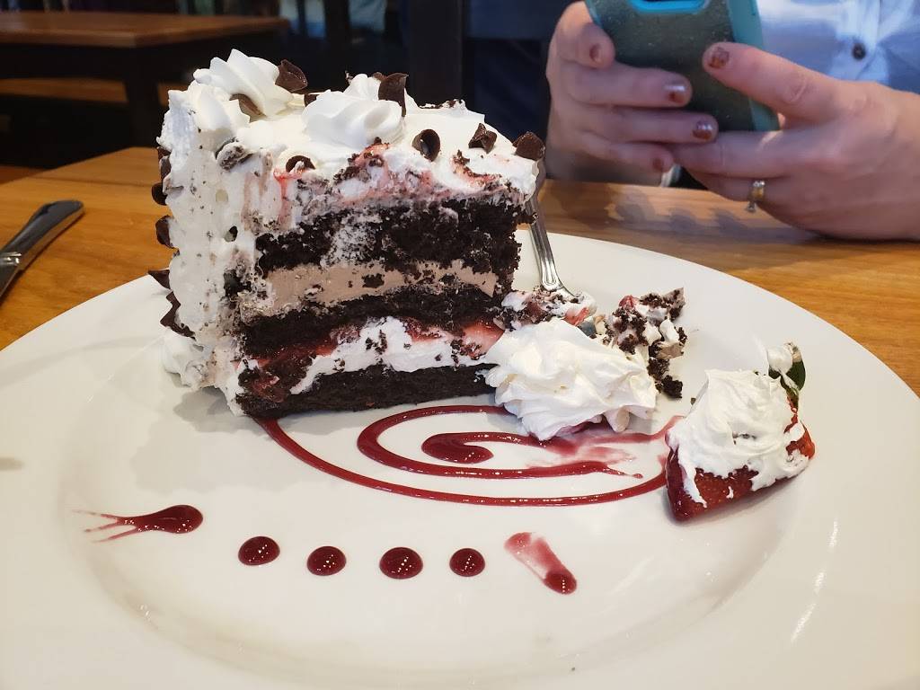 Hofbräuhaus Cleveland | restaurant | 1550 Chester Ave, Cleveland, OH 44114, USA | 2166212337 OR +1 216-621-2337