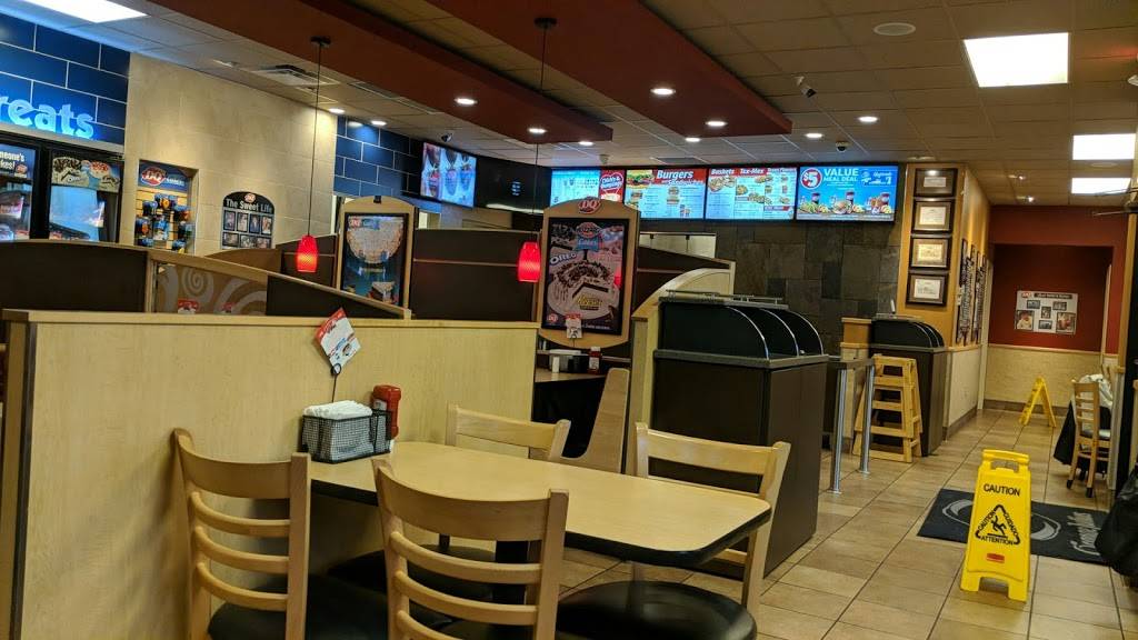 Dairy Queen | restaurant | 1500 US-377, Roanoke, TX 76262, USA | 9528300200 OR +1 952-830-0200