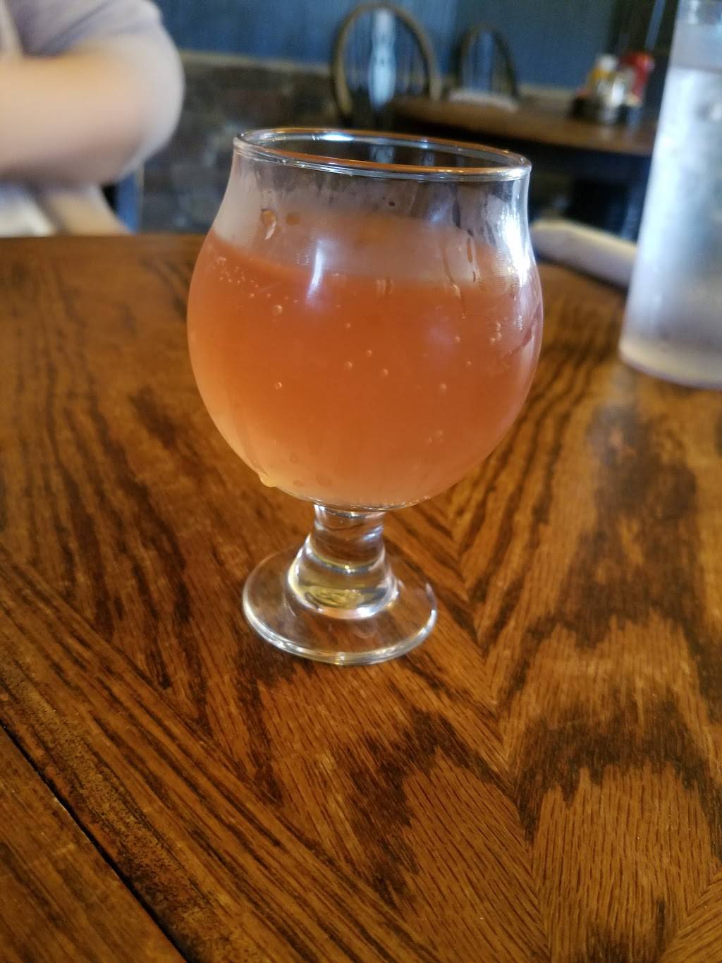 Beef & Brew | restaurant | 293 S Main St, Geneva, NY 14456, USA | 3157897770 OR +1 315-789-7770