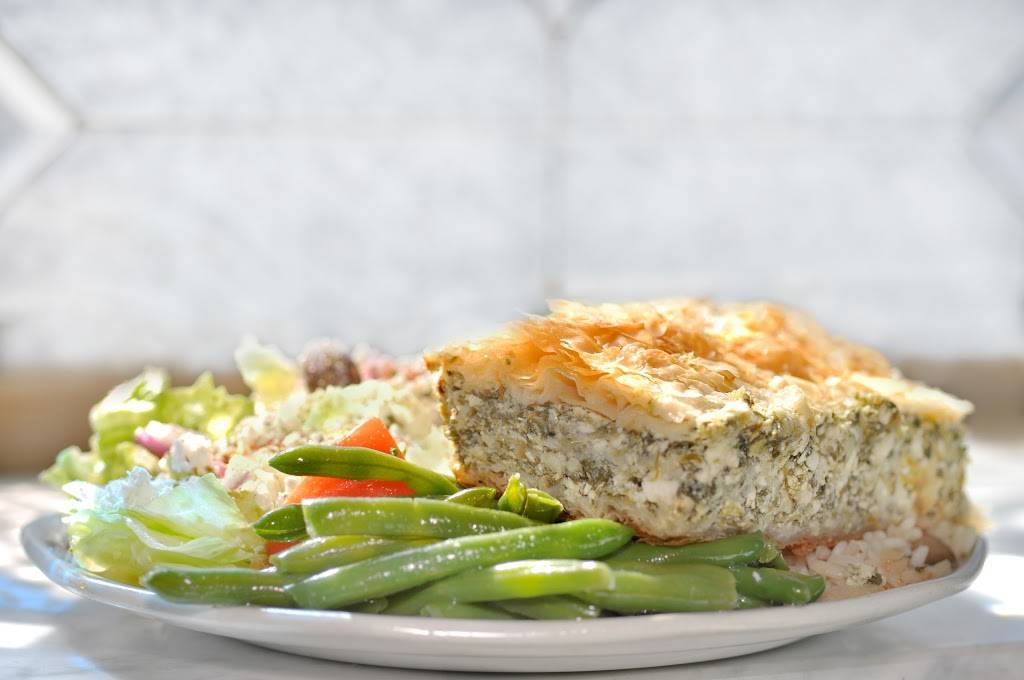 Thanasis Olympus Greek Restaurant | restaurant | 1204 Tecumseh Rd E, Windsor, ON N8W 1B6, Canada | 5199776650 OR +1 519-977-6650