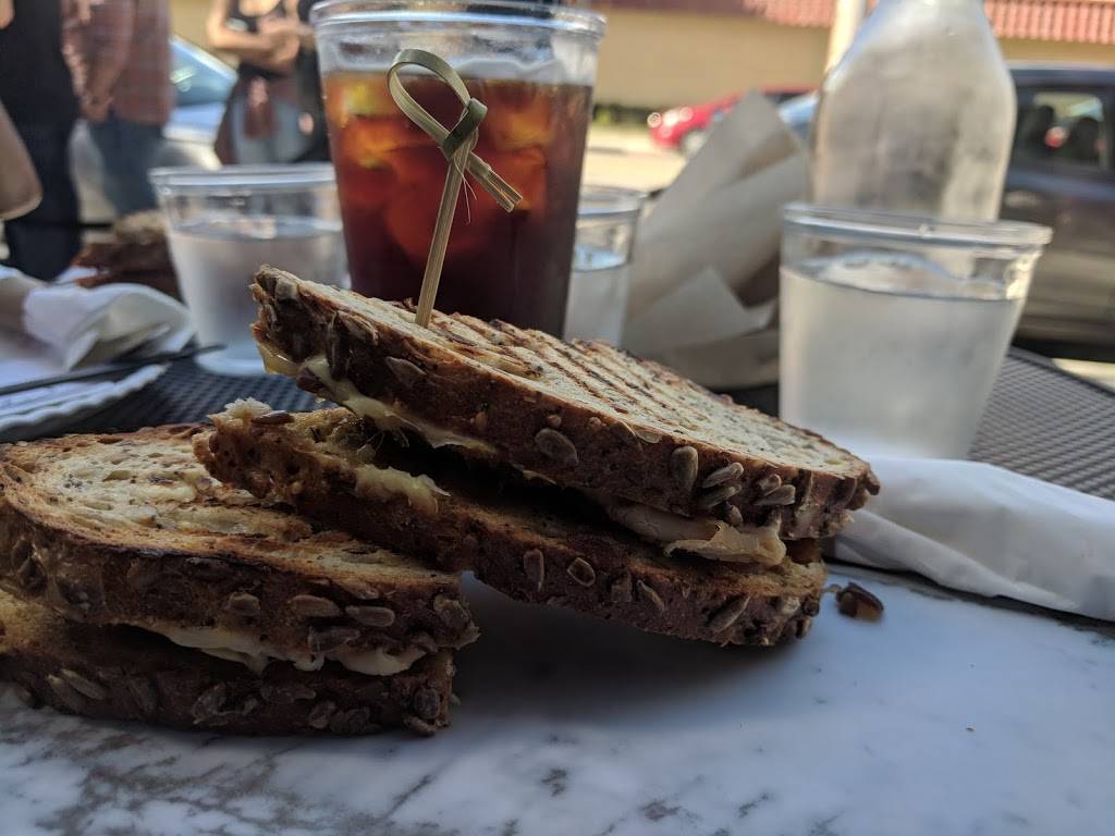 Foxtail’s Farmhouse | restaurant | 1282 N Orange Ave, Winter Park, FL 32789, USA | 4079517931 OR +1 407-951-7931