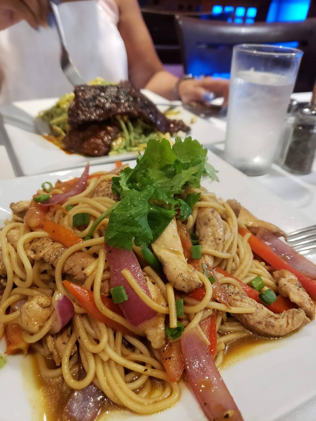 Lima 33 Restaurant | restaurant | 254-04 Northern Blvd, Little Neck, NY 11362, USA | 7182254949 OR +1 718-225-4949