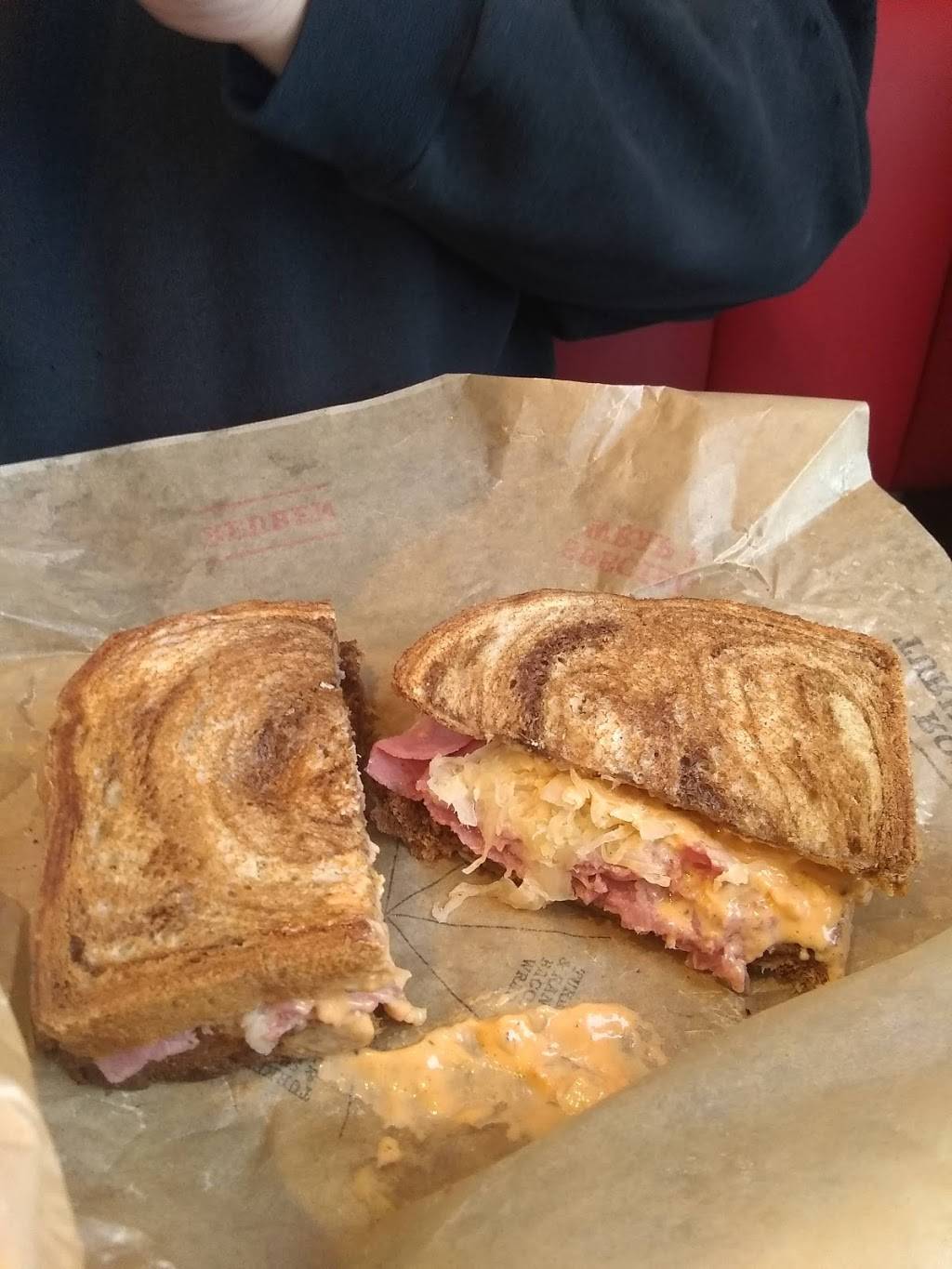 Arbys | restaurant | 3111 Cape Horn Rd, Red Lion, PA 17356, USA | 7172444400 OR +1 717-244-4400