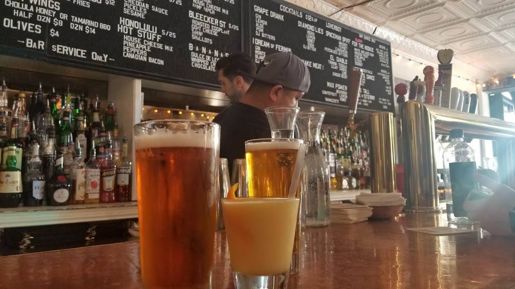 Loverboy | restaurant | 5240, 127 Avenue C, New York, NY 10009, USA | 2125391900 OR +1 212-539-1900