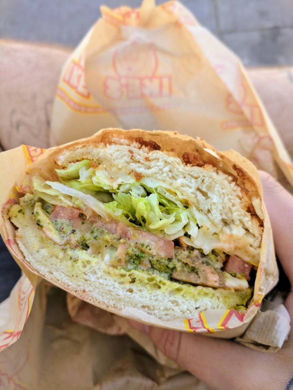 Ike’s Love and Sandwiches | restaurant | 2235 The Alameda, Santa Clara, CA 95050, USA | 4082442034 OR +1 408-244-2034