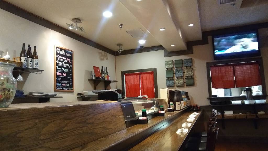 Sushi Holic | restaurant | 669 W Channel Islands Blvd, Port Hueneme, CA 93041, USA | 8052049951 OR +1 805-204-9951