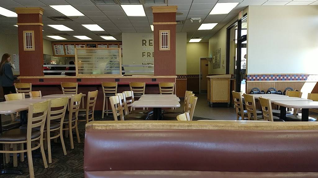 Wendys | restaurant | 10235 University City Blvd, Charlotte, NC 28213, USA | 7045100401 OR +1 704-510-0401