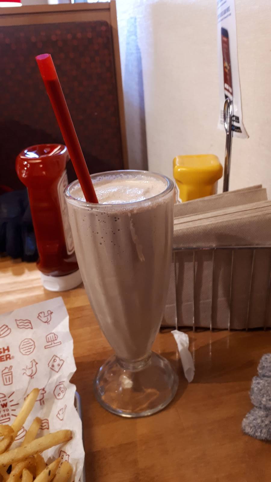 Smashburger | restaurant | 2 West, NJ-37 Unit 4C, Toms River, NJ 08753, USA | 7326089014 OR +1 732-608-9014