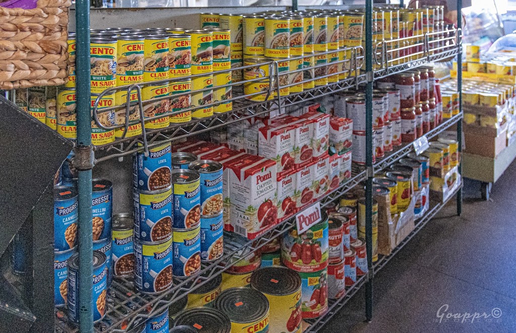 Filippis Pizza Grotto Italian Market | restaurant | 1747 India St, San Diego, CA 92101, USA | 6192321346 OR +1 619-232-1346