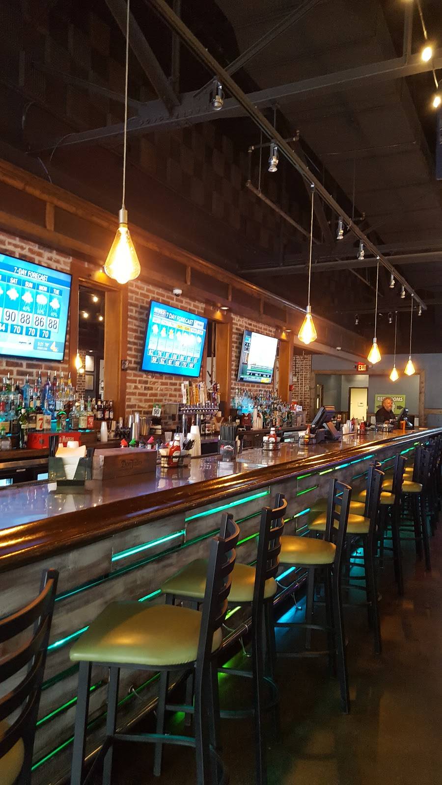 Live Oak | Music Row | Nashville | restaurant | 1530 Demonbreun St, Nashville, TN 37203, USA | 6158669716 OR +1 615-866-9716