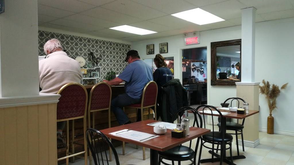 Le Ptit Bistro | restaurant | 166 Chemin Saint-Féréol, Les Cèdres, QC J7T 1M4, Canada | 4504522888 OR +1 450-452-2888